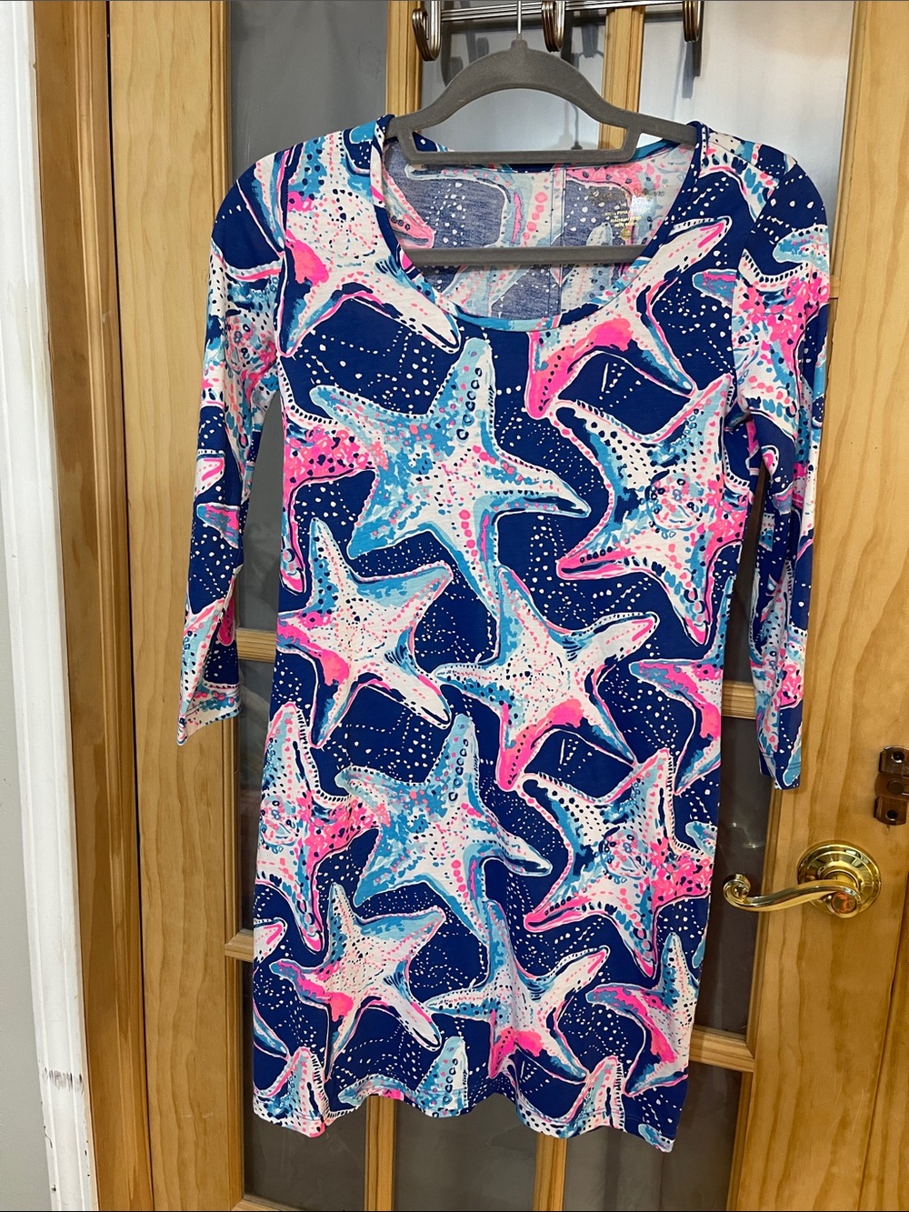 176. Lilly Pulitzer Navy, Pink & Light Blue Starfish Print Tunic - Picture 2 of 5